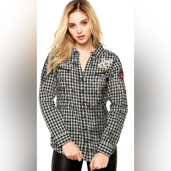 Desigual plaid black/white embroidery details, roll tap sleeves Size M - Picture 13 of 17